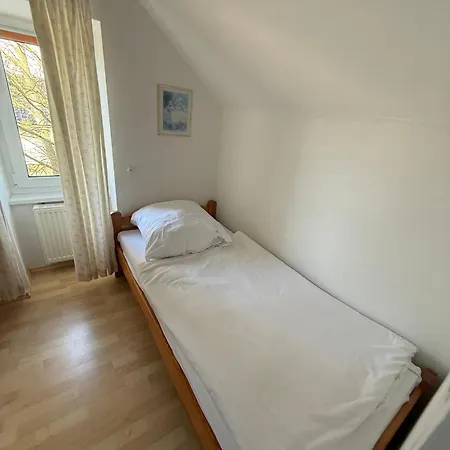 Herrenhaus Carolinenhof * Groß Plasten