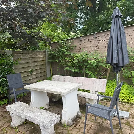 Herrenhaus Carolinenhof * Groß Plasten