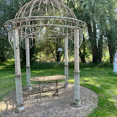 Herrenhaus Carolinenhof Lägenhet Groß Plasten