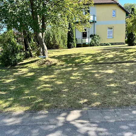 Διαμέρισμα Herrenhaus Carolinenhof *
