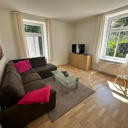 Herrenhaus Carolinenhof * Groß Plasten